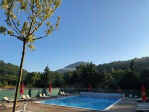 Piscine chauffee camping Rennes-les-Bains